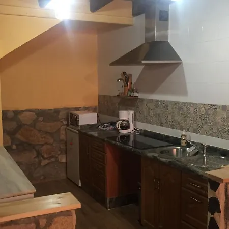 La Casa Del Molinero Hostal *